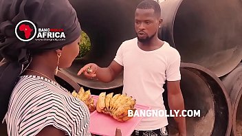 A lady who sales Banana  got  fucked by a buyer -while teaching him on how to eat the banana