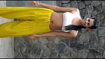 hot dance  girl on bra and salwar