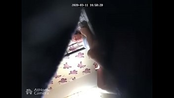 Hidden Cam in Bed Caught Wife Orgasm