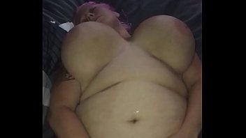 Bbw babysitting  playing with her pussy
