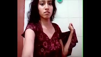 Indian teen girl bathing nude