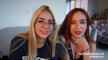 La historia de como dos mejores amigas se comen duro en una noche bella en Medellin