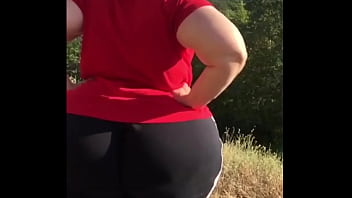 BIGGEST SSBBW BOOTY CANDID